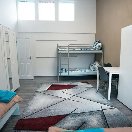 Monteursunterkunft 新武尔姆斯托夫