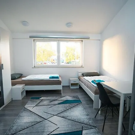 Monteursunterkunft 旅馆 新武尔姆斯托夫